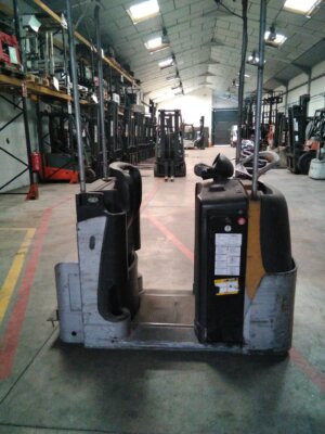 TRACTOR DE ARRASTRE ELECTRICO STILL CXZ30