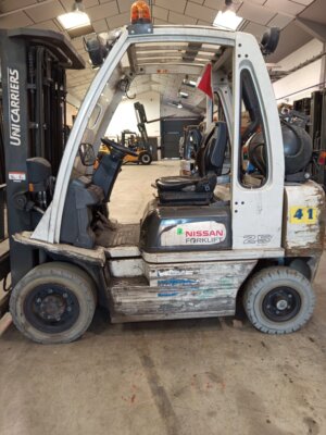 carretilla nissan gas