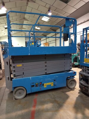 TIJERA ELECTRICA GENIE