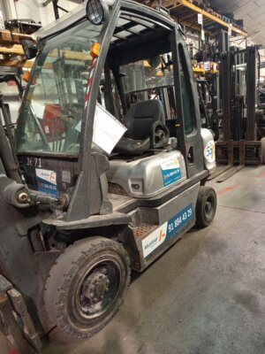 CARRETILLA ELEVADORA DIÉSEL NISSAN MATRICULADA